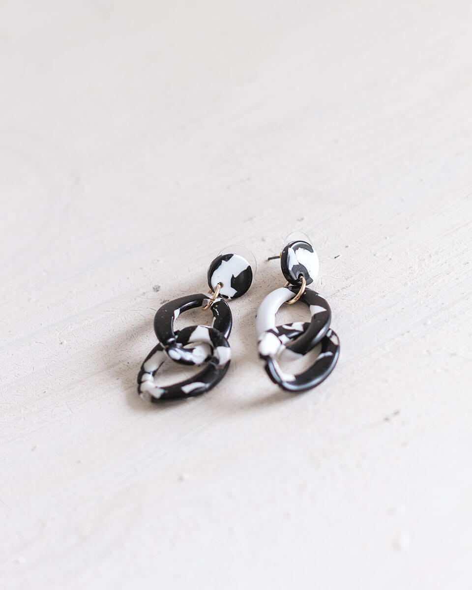earrings-06-a